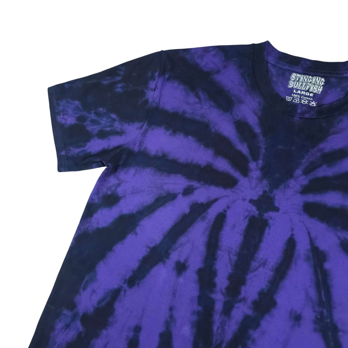 Purple and dark blue spiral tie-dye T-shirt with crew neck and short sleeves (close-up).