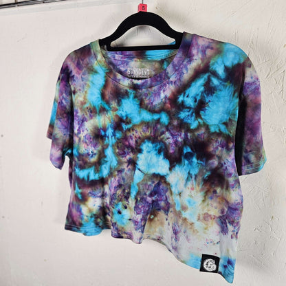 Turquoise and purple tie-dye crop top, short sleeves, crew neck, curved hem